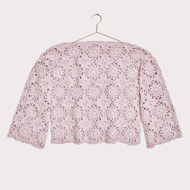 Gehäkelter Pullover aus Rosa Granny Squares