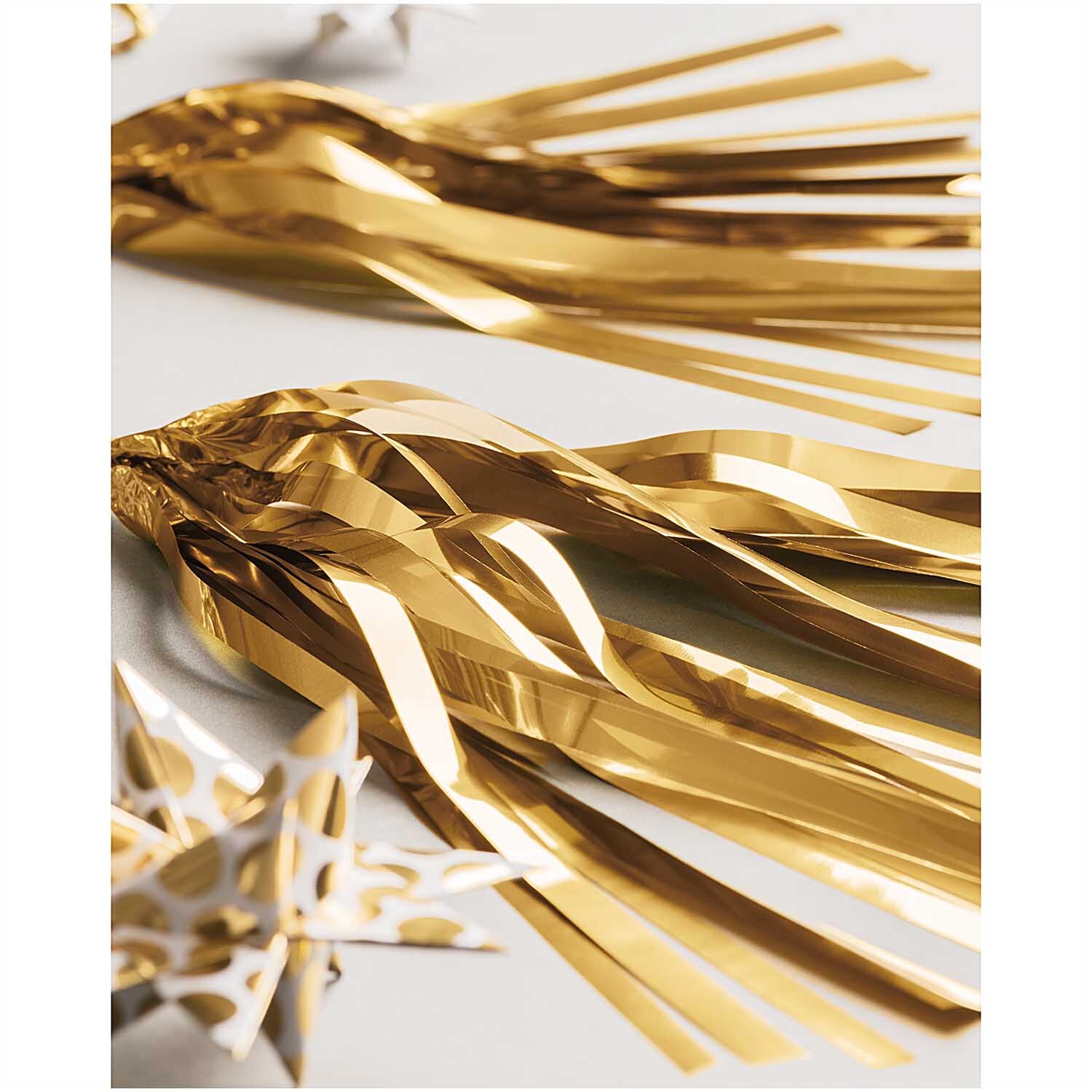 Paper Poetry Girlande Quasten gold 2,8m