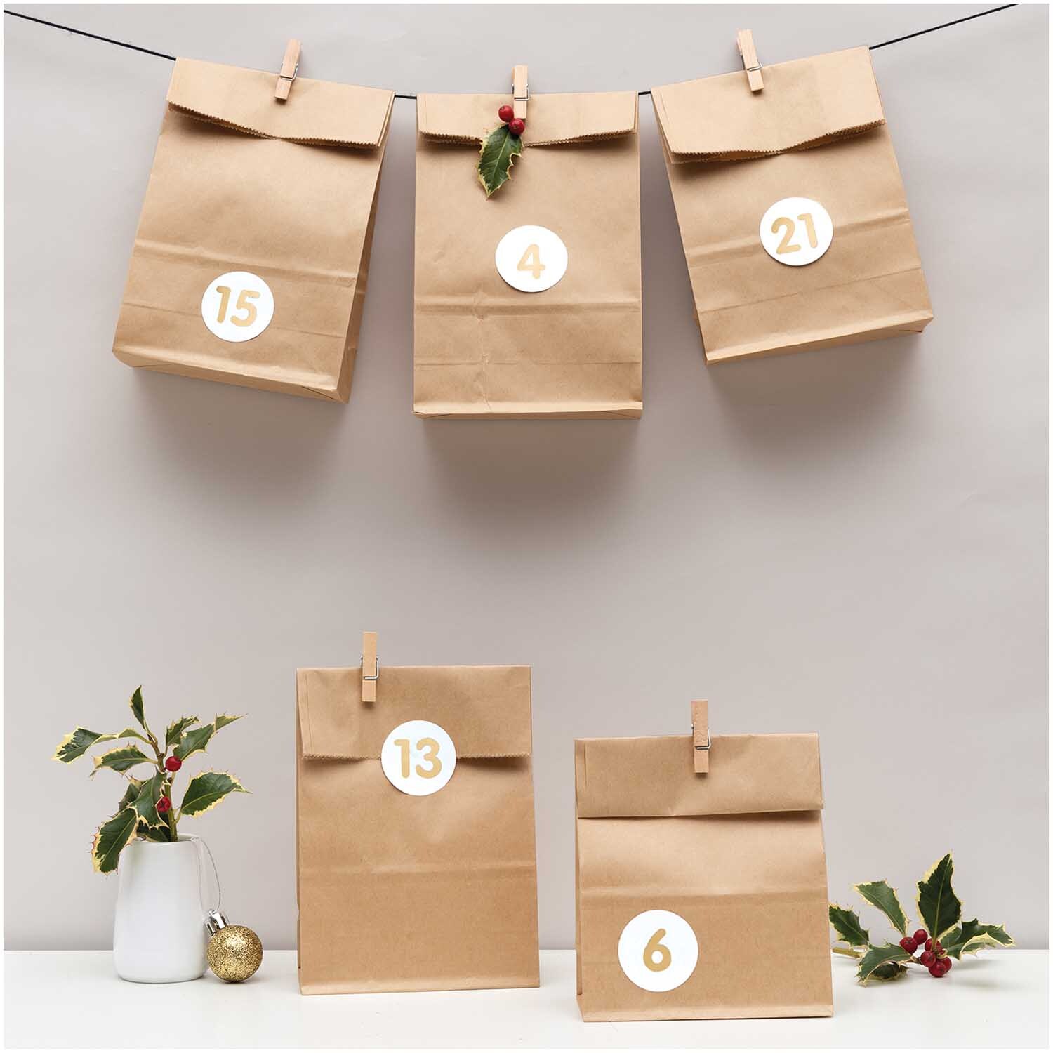 Paper Poetry Adventskalenderset Kraftpapier 24 Tüten inkl. Zubehör