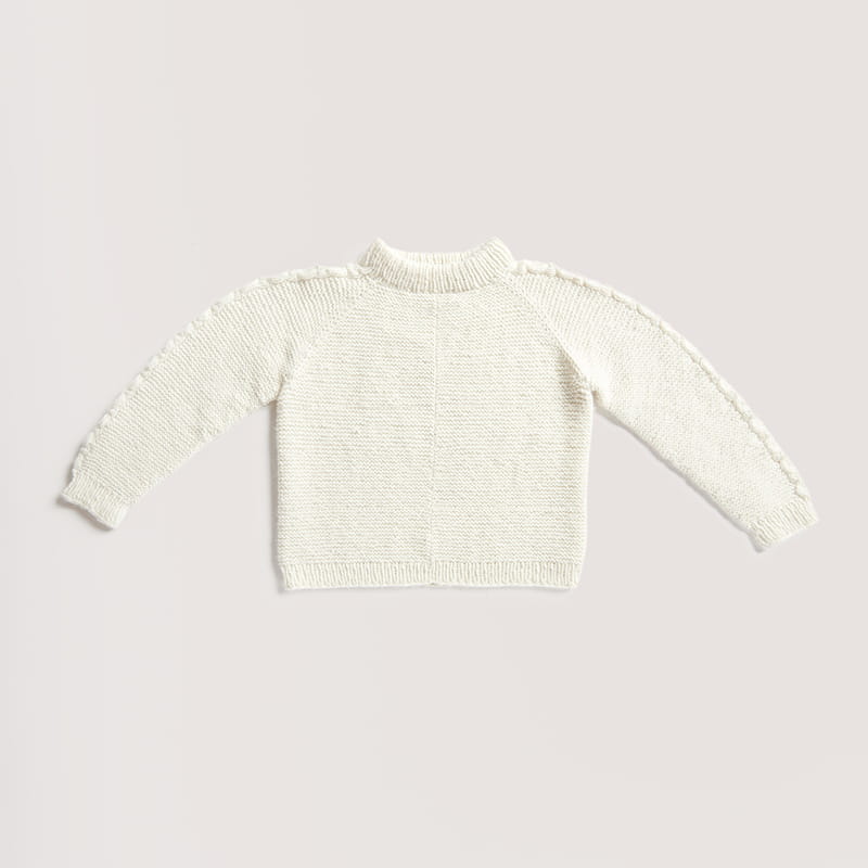 Gestrickter Pullover in Creme für Kinder